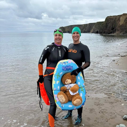 Best of luck to 2 of couch2cave swimmers , Emer & Jane 